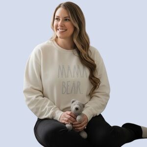 NWT Rae Dunn Mama Bear Crew Neck Size Small